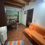 Casa Di Nonno Agostino * San Severino Lucano