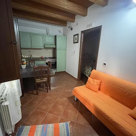 Casa Di Nonno Agostino * San Severino Lucano