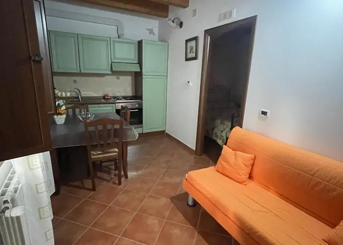 Casa Di Nonno Agostino * San Severino Lucano